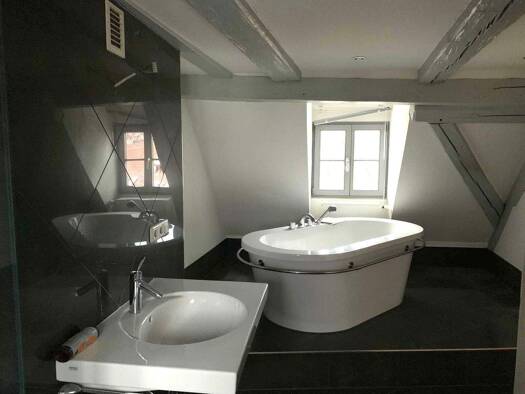 Wohnung zum Kauf 600.000 € 3 Zimmer 100 m² 4 Geschosse Lorenz Nürnberg 90403