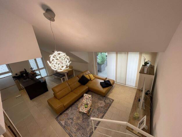 Maisonette zum Kauf provisionsfrei 525.000 € 4 Zimmer 121 m² 2. Geschoss Hofgartenstraße 57 Neuenstadt 74196