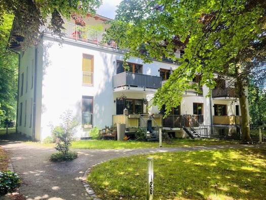 Wohnung zum Kauf 229.000 € 2 Zimmer 75,1 m² 2. Geschoss Pölnitzweg 126 Buch Berlin 13125