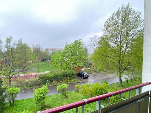 Wohnung zur Miete 200 € 1 Zimmer 34 m² 1. Geschoss Ottendorfer Hang 3 Hainichen 09661