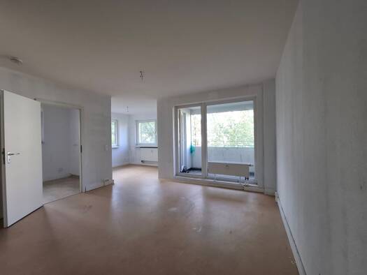 Wohnung zur Miete 402 € 1 Zimmer 40,2 m² 4. Geschoss frei ab 16.09.2026 Senftenberger Ring 38 D Märkisches Viertel Reinickendorf 13435