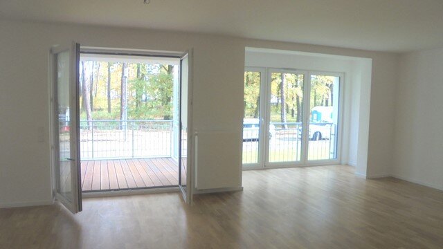 Wohnung zur Miete 700 € 4 Zimmer 127,1 m²<br/>Wohnfläche ab sofort<br/>Verfügbarkeit Alten Wald 6-8 Großauheim Hanau 63457