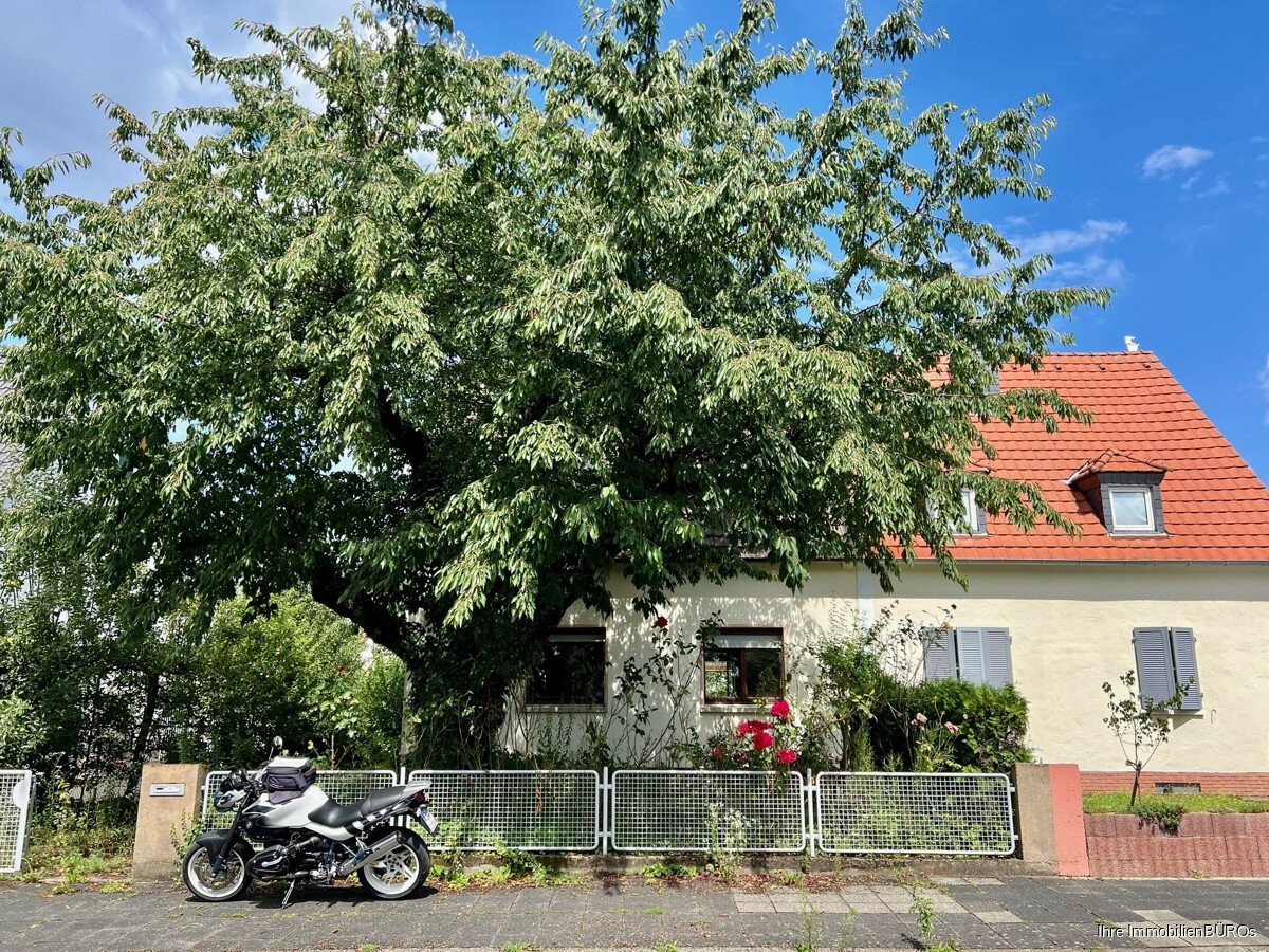 Doppelhaushälfte zum Kauf 320.000 € 7 Zimmer 150 m²<br/>Wohnfläche 358 m²<br/>Grundstück Landau Landau in der Pfalz 76829