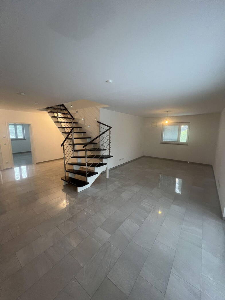 Maisonette zum Kauf provisionsfrei 565.000 € 5 Zimmer 150 m² 1. Geschoss Am Härtle 18 Ried Neuburg an der Donau 86633