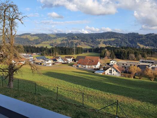 Wohnung zur Miete 984 € 2,5 Zimmer 87 m² Gschwend Langen bei Bregenz 6932