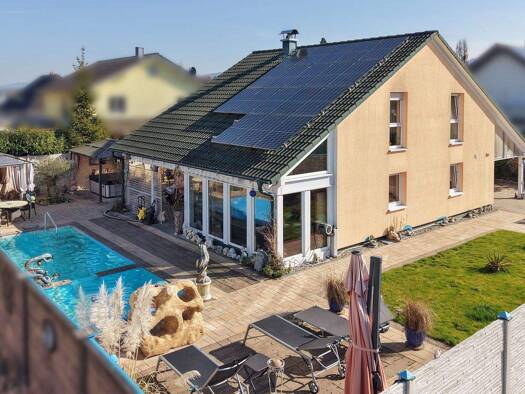 Einfamilienhaus zum Kauf 645.000 € 4 Zimmer 141 m² 573 m² Grundstück Ortsgebiet Sinzheim / Kartung 76547