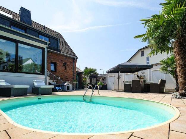 Doppelhaushälfte zum Kauf 699.000 € 4,5 Zimmer 128 m² 400 m² Grundstück Richrath Langenfeld 40764