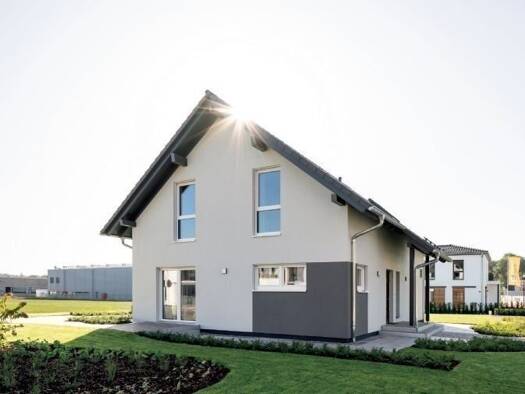 Einfamilienhaus zur Versteigerung - Erstbezug 328.600 € 5 Zimmer 125 m² 600 m² Grundstück Letschow Schwaan 18258