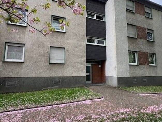 Wohnung zur Miete 799 € 3,5 Zimmer 79,1 m² 2. Geschoss frei ab 24.09.2026 Nienhuser Busch 44 Katernberg Stadtbezirk VI 45327