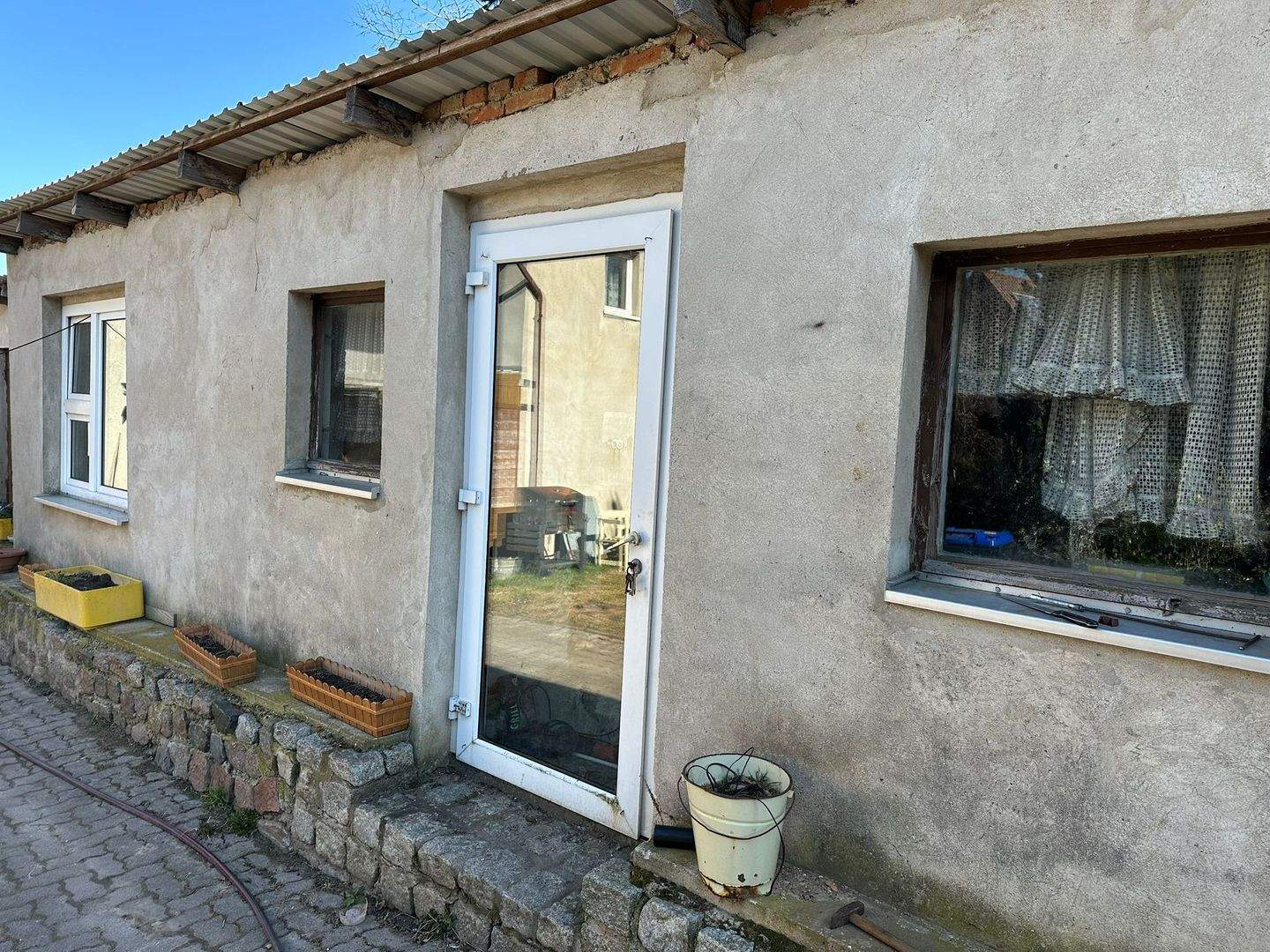 Immobilie in Brunn - Doppelhaushälfte im Dorf mit viel Land und Nebengelass - Bild 3