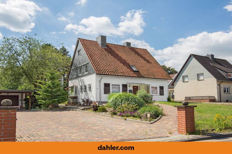 Einfamilienhaus zum Kauf 348.000 € 5 Zimmer 110 m² 1.180 m² Grundstück Gifhorn Gifhorn 38518
