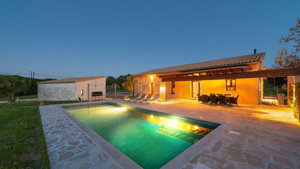 Landhaus zum Kauf 1.575.000 € 7 Zimmer 280 m² 18.000 m² Grundstück Alcudia 07400