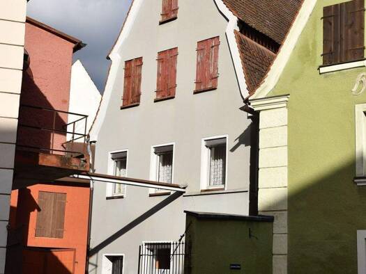 Einfamilienhaus zum Kauf provisionsfrei als Kapitalanlage geeignet 76,3 m² 129,6 m² Grundstück Josefsplatz 1 Spalt 91174