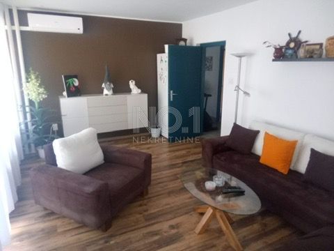 Wohnung zum Kauf 230.000 € 3 Zimmer 72 m²<br/>Wohnfläche 1.<br/>Geschoss Rijeka