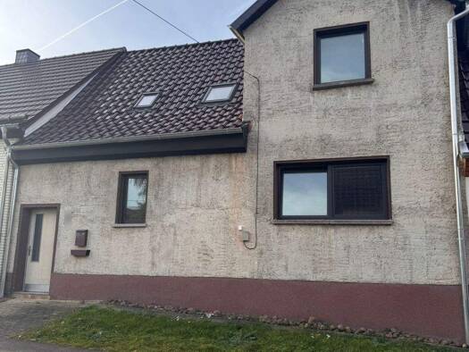 Einfamilienhaus zum Kauf 119.500 € 4 Zimmer 176 m² 918 m² Grundstück Hergisdorf 06313