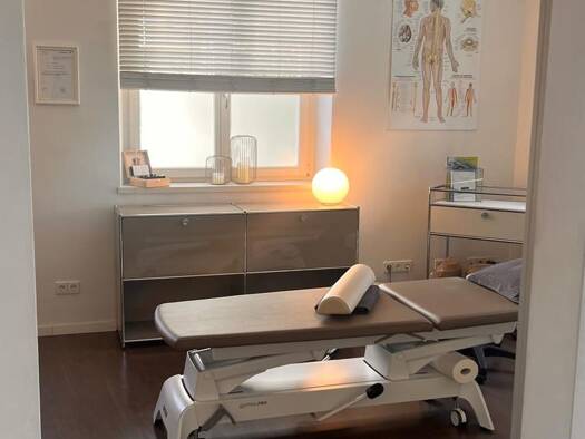 Büro zur Miete provisionsfrei 1.074 € 1 Zimmer 22 m² Bürofläche Nadlerstraße 10 Mitte Stuttgart 70173