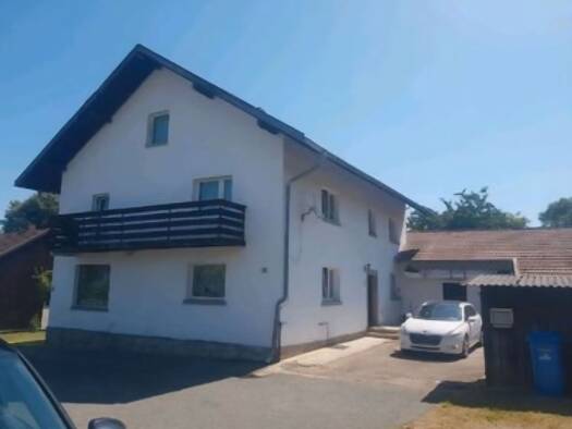 Haus zum Kauf 125.000 € 4 Zimmer 118 m² 500 m² Grundstück Raindorf Runding 93486