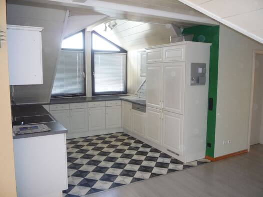 Wohnung zur Miete 875 € 3 Zimmer 98 m² frei ab 01.08.2026 Uettingen 97292