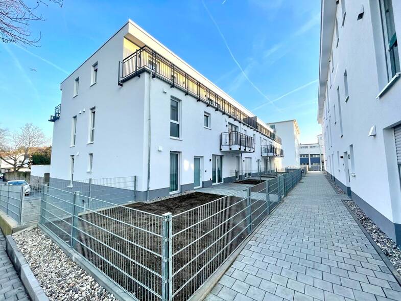 Penthouse zur Miete 1.450 € 3 Zimmer 90,8 m² Dachgeschoss, 2. Geschoss frei ab sofort Waldstraße 183 - 185 Offenbach am Main Offenbach am Main 63071