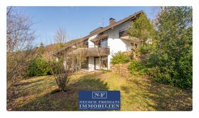 Haus zum Kauf 799.500 € 8 Zimmer 259,7 m² 1.594 m² Grundstück frei ab sofort Panoramastraße 12 Seelbach Seelbach 77960