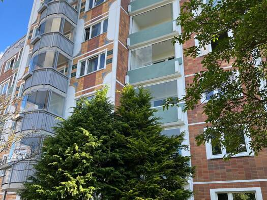 Wohnung zur Miete 557 € 4 Zimmer 76,9 m² 5. Geschoss frei ab 15.11.2026 Stephan-Jantzen-Ring 51 Schmarl Rostock 18106