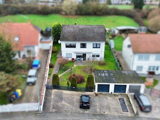 Einfamilienhaus zum Kauf 349.000 € 6 Zimmer 150 m² 762 m² Grundstück Ernstweiler/Bubenhausen Zweibrücken 66482