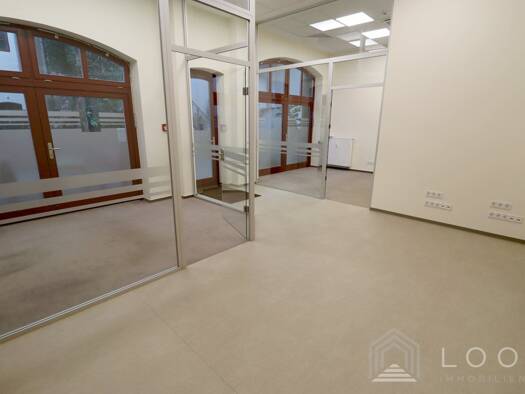 Bürofläche zur Miete 835 € 4 Zimmer 139 m² Bürofläche Finsterwalde 03238