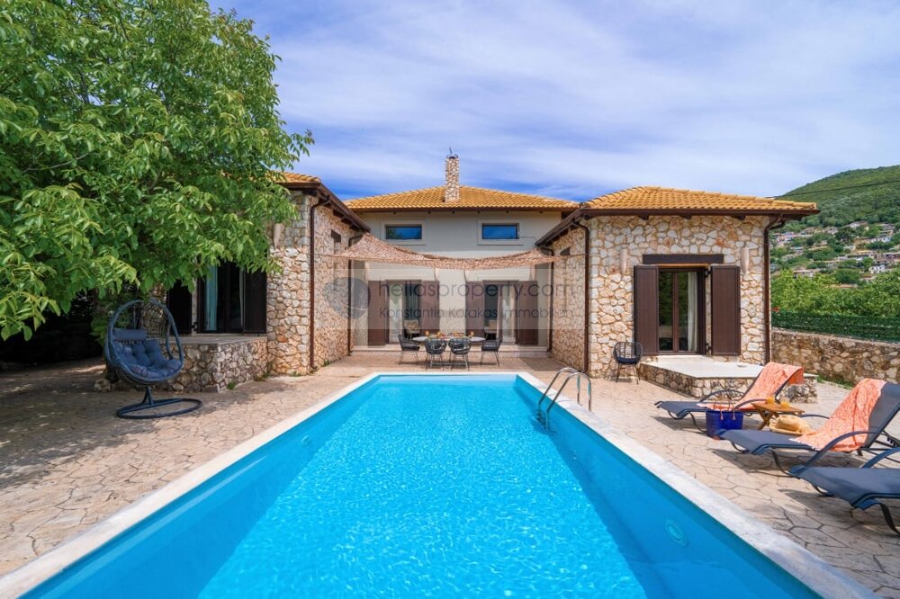 Villa zum Kauf 395.000 € 4 Zimmer 127 m²<br/>Wohnfläche 602 m²<br/>Grundstück Lefkada 31100