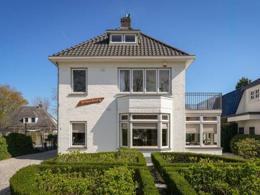 Villa zum Kauf 1.299.000 € 9 Zimmer 220 m² 860 m² Grundstück steenweg 39 Zaltbommel 5301 HJ