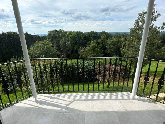 Einfamilienhaus zum Kauf 850.000 € 7 Zimmer 295,1 m² 861 m² Grundstück Rattenharz Lorch 73547