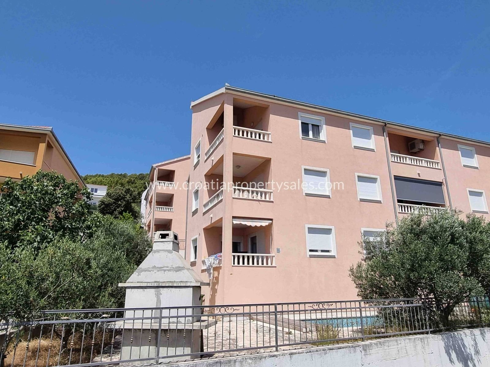 Wohnung zum Kauf 280.000 € 4 Zimmer 73 m²<br/>Wohnfläche Trogir