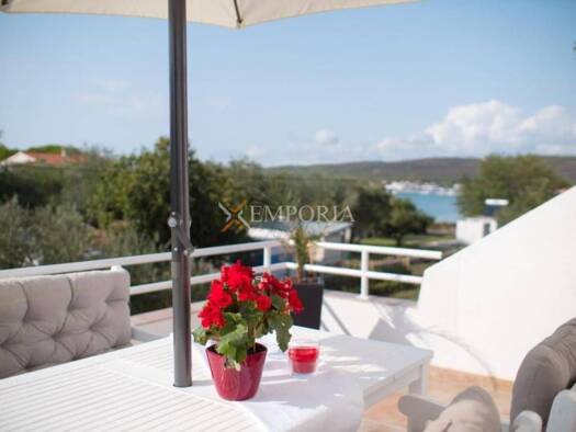 Haus zum Kauf 495.000 € 5 Zimmer 187 m² Sukošan