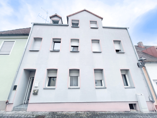 Mehrfamilienhaus zum Kauf provisionsfrei als Kapitalanlage geeignet 720.000 € 7 Zimmer 180,3 m² 142 m² Grundstück Herzogenaurach Herzogenaurach 91074