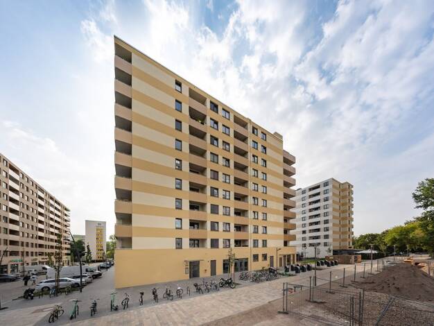 Wohnung zur Miete 1.421 € 4 Zimmer 94,8 m² 8. Geschoss frei ab sofort Dolgenseestr. 9a Friedrichsfelde Berlin 10319