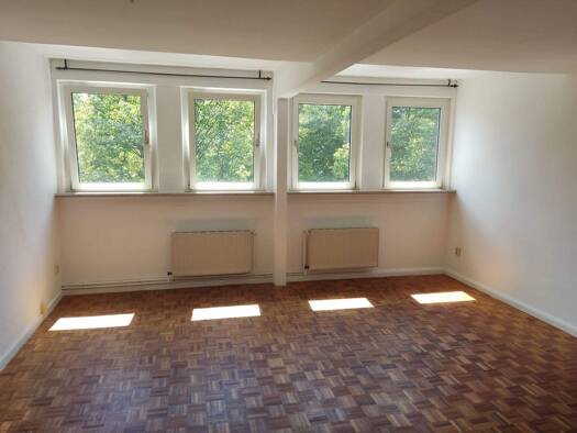Wohnung zur Miete 520 € 2 Zimmer 58 m² 3. Geschoss frei ab sofort Adelheidstraße Wiesbaden 65185