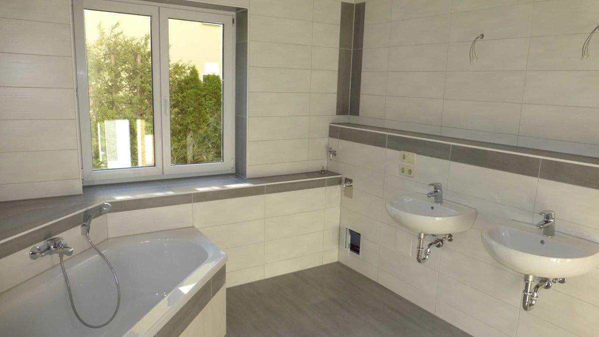 Immobilie in Lichtenstein/Sachsen - GÜNSTIG! Saniertes Mehrfamilienhaus in Lichtenstein zu verkaufen - Bild 4