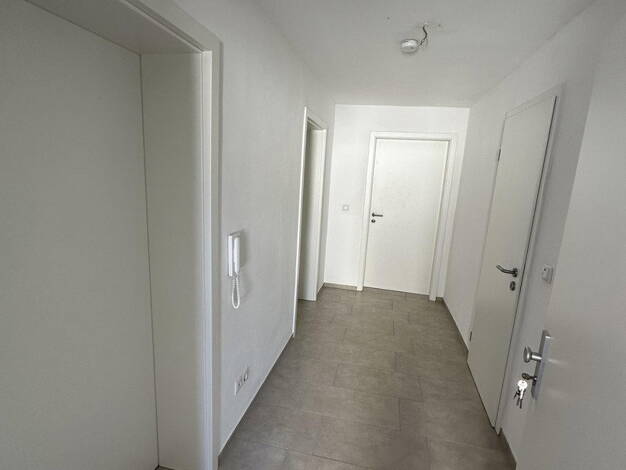 Wohnung zur Miete 620 € 3 Zimmer 69 m² 3. Geschoss frei ab 01.06.2026 Feldkirchen Neuwied 56567