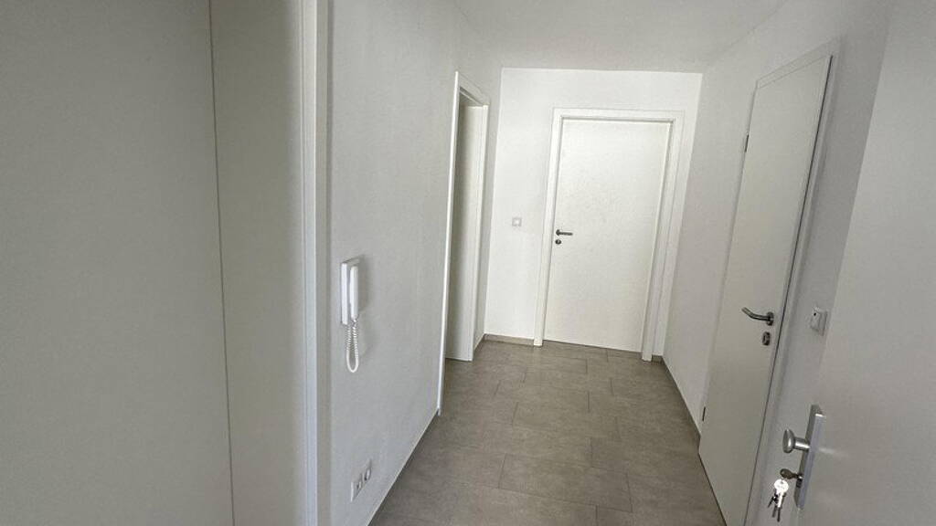Wohnung zur Miete 620 € 3 Zimmer 69 m² 3. Geschoss frei ab 01.06.2026 Feldkirchen Neuwied 56567