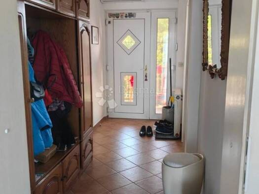 Einfamilienhaus zum Kauf 295.000 € 7 Zimmer 270 m² Borovo Naselje, Vukovar Vukovar 32000