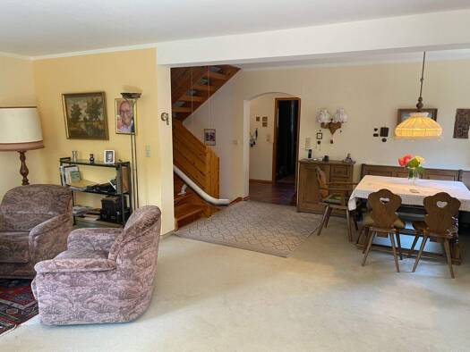 Haus zum Kauf 1.098.000 € 5 Zimmer 157,1 m² 341 m² Grundstück frei ab sofort Sauerlach 82054