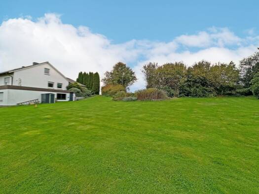 Einfamilienhaus zum Kauf 390.000 € 4 Zimmer 150 m² 593 m² Grundstück Hüllhorst 32609