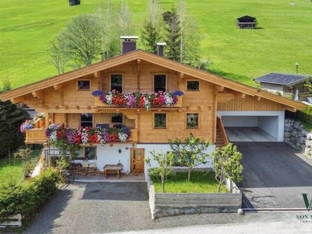 Einfamilienhaus zum Kauf 1.290.000 € 8 Zimmer 240 m² 1.000 m² Grundstück Hopfgarten im Brixental 6361