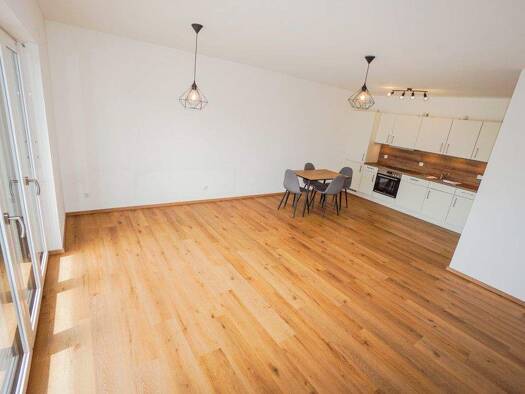 Wohnung zur Miete 965 € 2 Zimmer 65,2 m² 1. Geschoss frei ab 01.06.2026 Kreutles Oberasbach 90522