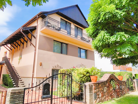 Haus zum Kauf provisionsfrei 389.900 € 7 Zimmer 285 m² 795 m² Grundstück Hévíz