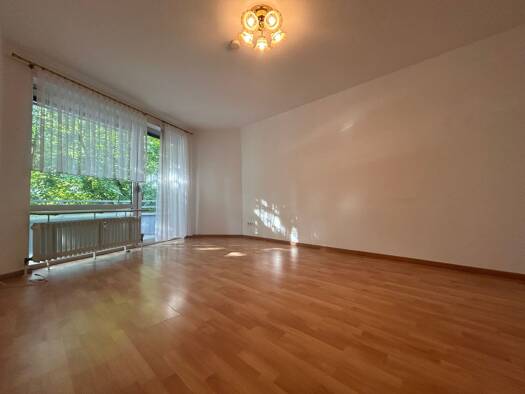 Wohnung zur Miete 730 € 2 Zimmer 45 m² Geschoss 2/4 frei ab sofort Rath Stadtbezirk 6 40472