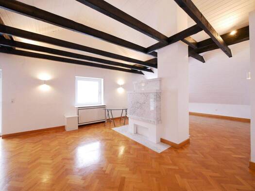 Einfamilienhaus zum Kauf 369.000 € 8 Zimmer 332,9 m² 2.000 m² Grundstück Neuenheerse Bad Driburg / Neuenheerse 33014