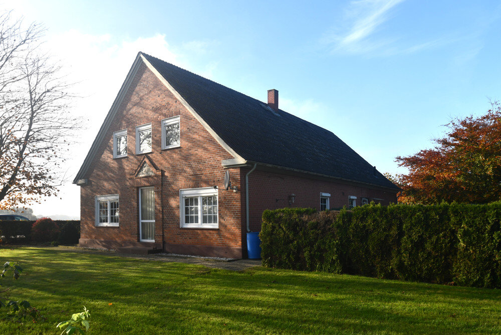 Einfamilienhaus zum Kauf provisionsfrei 185.000 € 5,5 Zimmer 145 m²<br/>Wohnfläche 2.826 m²<br/>Grundstück Natenstedt Twistringen / Lerchenhausen 27239