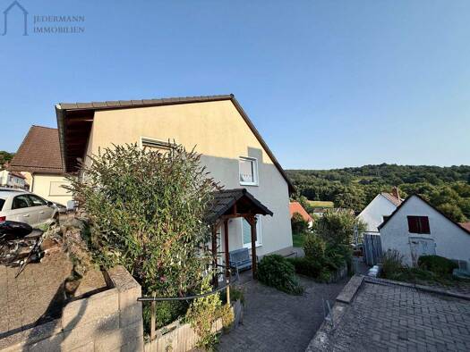 Wohnung zur Miete 650 € 3 Zimmer 83 m² Wickenrode Helsa 34298