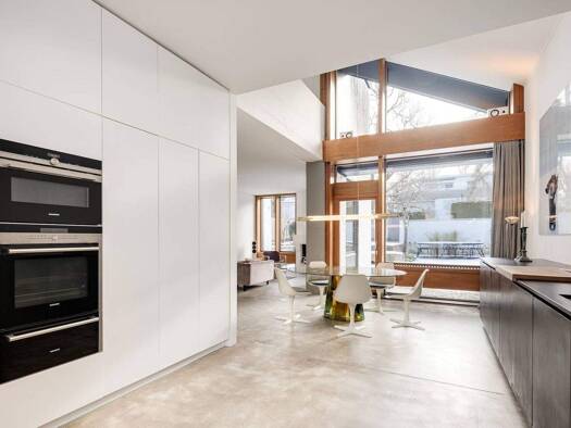 Einfamilienhaus zur Miete 7.460 € 6 Zimmer 283 m² 654 m² Grundstück frei ab 01.03.2026 Untergiesing-Harlaching München 81545