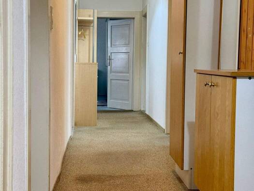 Wohnung zur Miete 900 € 3 Zimmer 83,9 m² 1. Geschoss Bogenstraße 3 Zirndorf 90513